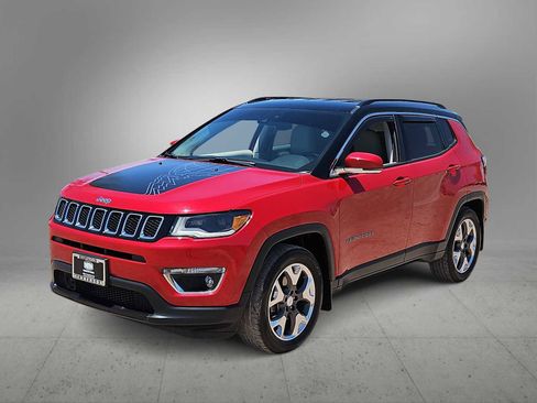 Used 2018 Jeep Compass Limited w/ Navigation Group FWD image 4