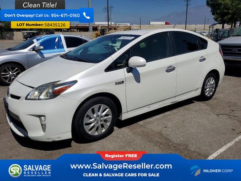 Used 2015 Toyota Prius Prime Plug-In Hybrid FWD image 1