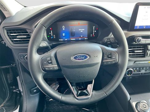 Used 2024 Ford Escape Active image 11