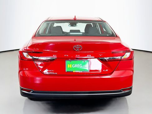 Used 2025 Toyota Camry LE image 8