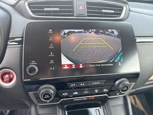Used 2022 Honda CR-V Touring image 11
