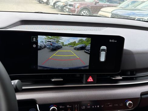 New 2026 Kia Carnival EX FWD image 34