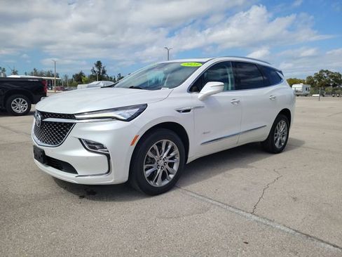 Certified 2023 Buick Enclave Avenir w/ Avenir Technology Package image 2