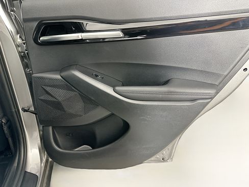 Used 2025 Kia Seltos S FWD image 29