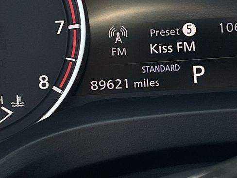 Used 2021 Nissan Rogue SV w/ Premium Package FWD image 38