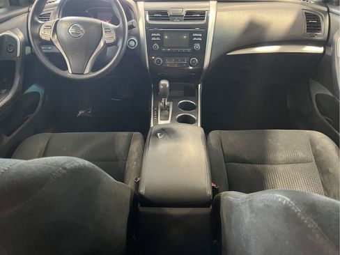 Used 2015 Nissan Altima 2.5 S w/ Power Driver Seat Package FWD image 19