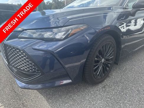 Used 2019 Toyota Avalon XSE image 1