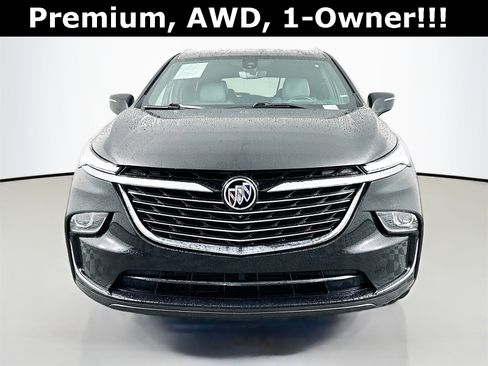 Used 2024 Buick Enclave Premium image 2