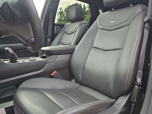 Used 2025 Cadillac XT5 Premium Luxury FWD image 23