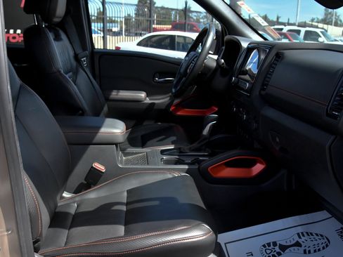 Used 2023 Nissan Frontier PRO-4X w/ Pro-4X Premium Package AWD/4WD image 54