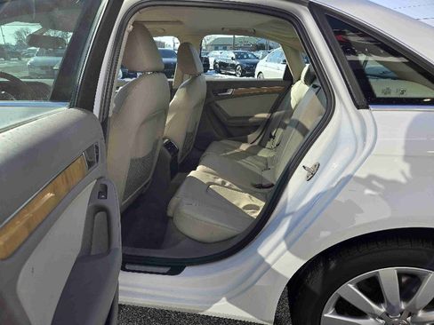 Used 2010 Audi A4 2.0T Premium Plus image 10
