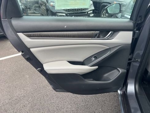 Used 2020 Honda Accord EX-L image 20