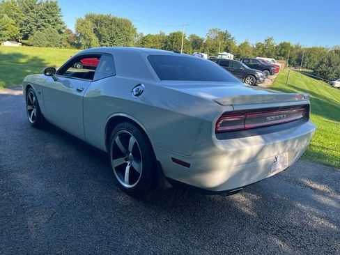 Used 2012 Dodge Challenger SRT8 w/ Premium Sound Group RWD image 5