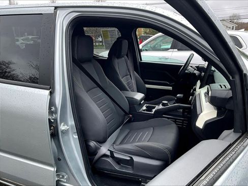 Used 2024 Toyota Tacoma TRD Off-Road image 11