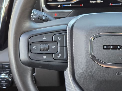 Used 2024 GMC Sierra 2500 Denali w/ Denali Reserve Package image 36