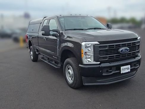 Certified 2024 Ford F350 XL AWD/4WD image 3