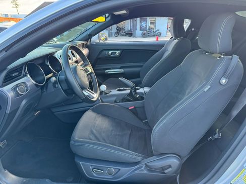Used 2015 Ford Mustang GT RWD image 19