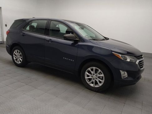 Used 2019 Chevrolet Equinox LS FWD image 11