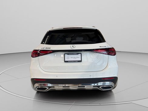 Certified 2026 Mercedes-Benz GLC 300 4MATIC image 4