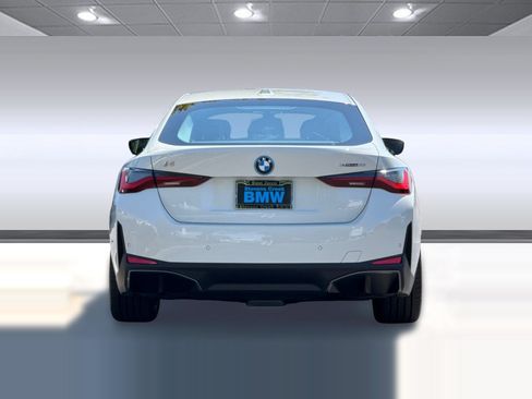 Used 2024 BMW i4 eDrive35 w/ Premium Package RWD image 10