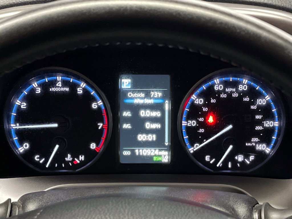 Used 2017 Toyota RAV4 XLE AWD/4WD image 22
