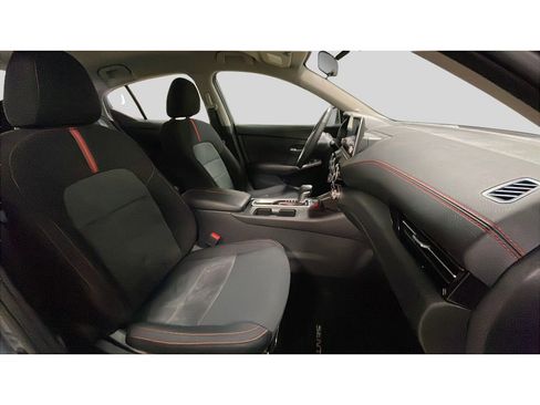 Used 2024 Nissan Sentra SR image 16