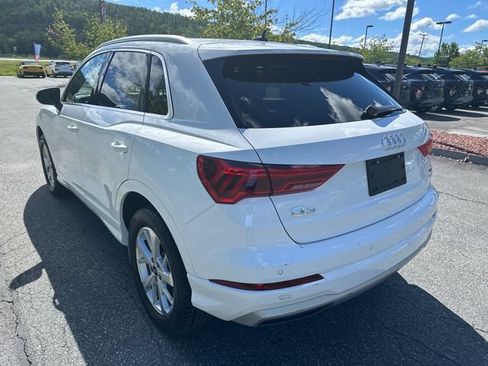 Used 2023 Audi Q3 2.0T Premium AWD/4WD image 3
