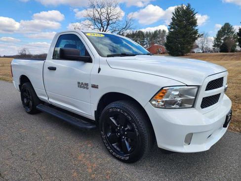 Used 2014 RAM 1500 Express image 4