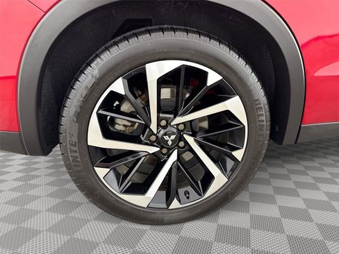 Used 2022 Mitsubishi Outlander SE FWD image 32