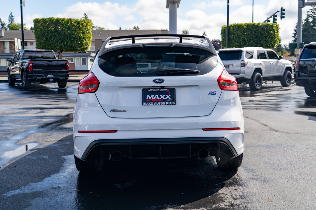 Used 2017 Ford Focus RS AWD/4WD image 10