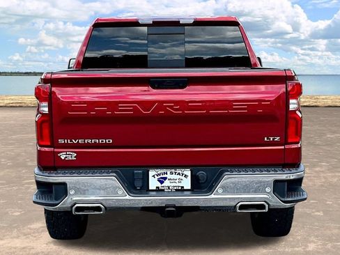 Used 2023 Chevrolet Silverado 1500 LTZ AWD/4WD image 7