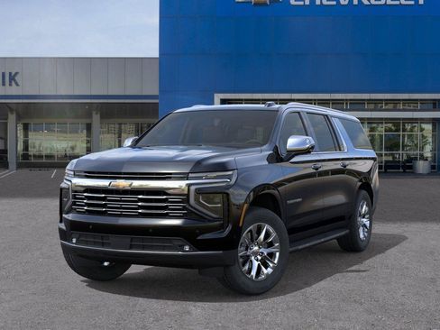 New 2026 Chevrolet Suburban Premier w/ Sun And Tow Package RWD image 6