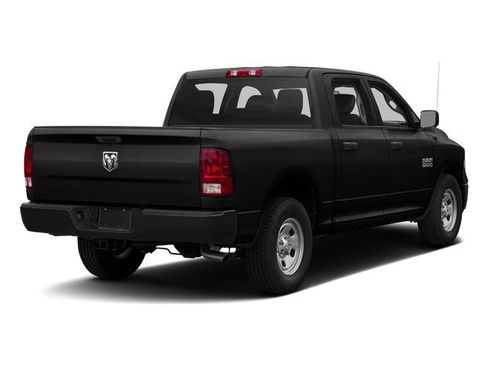 Used 2017 RAM 1500 Express AWD/4WD image 2