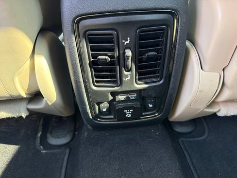 Used 2020 Dodge Durango GT AWD/4WD image 13