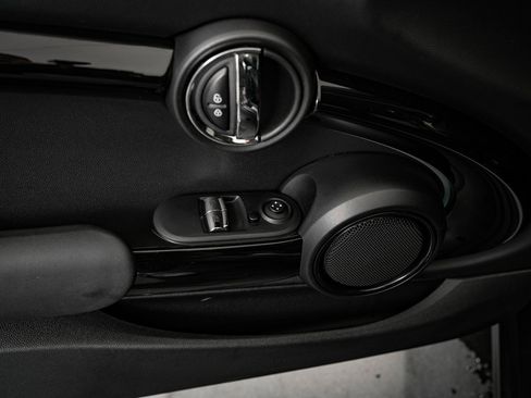 Used 2023 MINI Cooper SE image 24