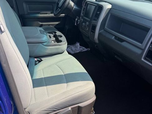 Used 2016 RAM 1500 Express RWD image 10