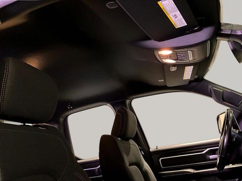 Used 2021 RAM 1500 Big Horn image 28