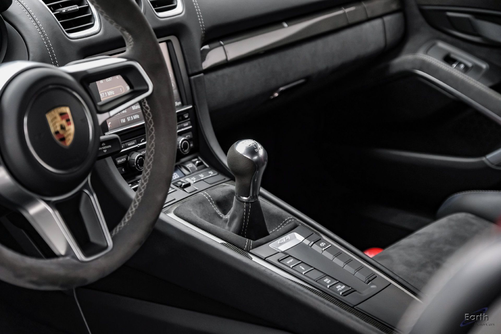 Used 2016 Porsche Cayman GT4 RWD image 61
