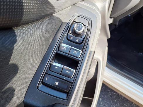 Used 2020 Subaru Forester Premium image 21