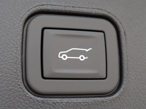 New 2026 Cadillac Lyriq Premium Sport RWD image 18