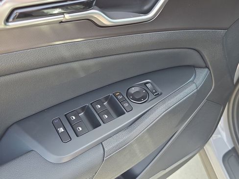 New 2026 Kia Sportage EX AWD/4WD image 20