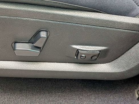 Used 2019 RAM 1500 Classic Warlock w/ Electronics Group AWD/4WD image 20