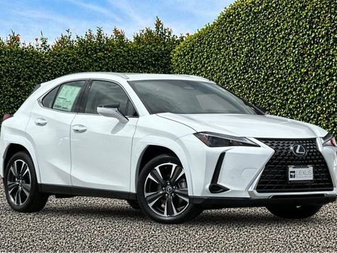New 2026 Lexus UX 300h AWD image 2
