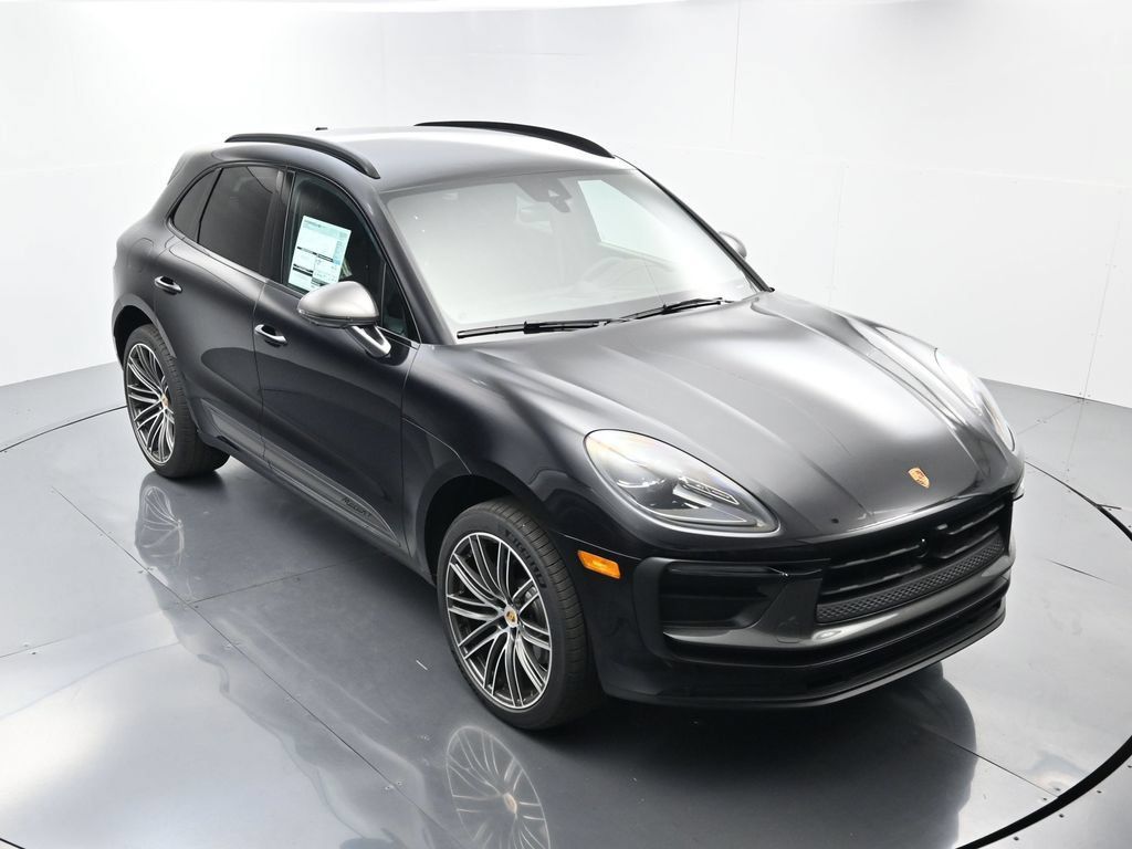 Certified 2026 Porsche Macan Turbo AWD/4WD image 41