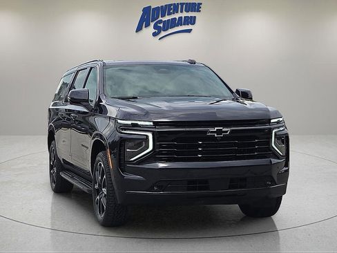 Used 2025 Chevrolet Suburban RST w/ Comfort Package AWD/4WD image 1