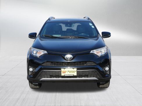 Used 2017 Toyota RAV4 SE w/ Power Extra Value Package image 2