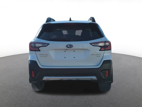 Used 2022 Subaru Outback Limited XT image 5