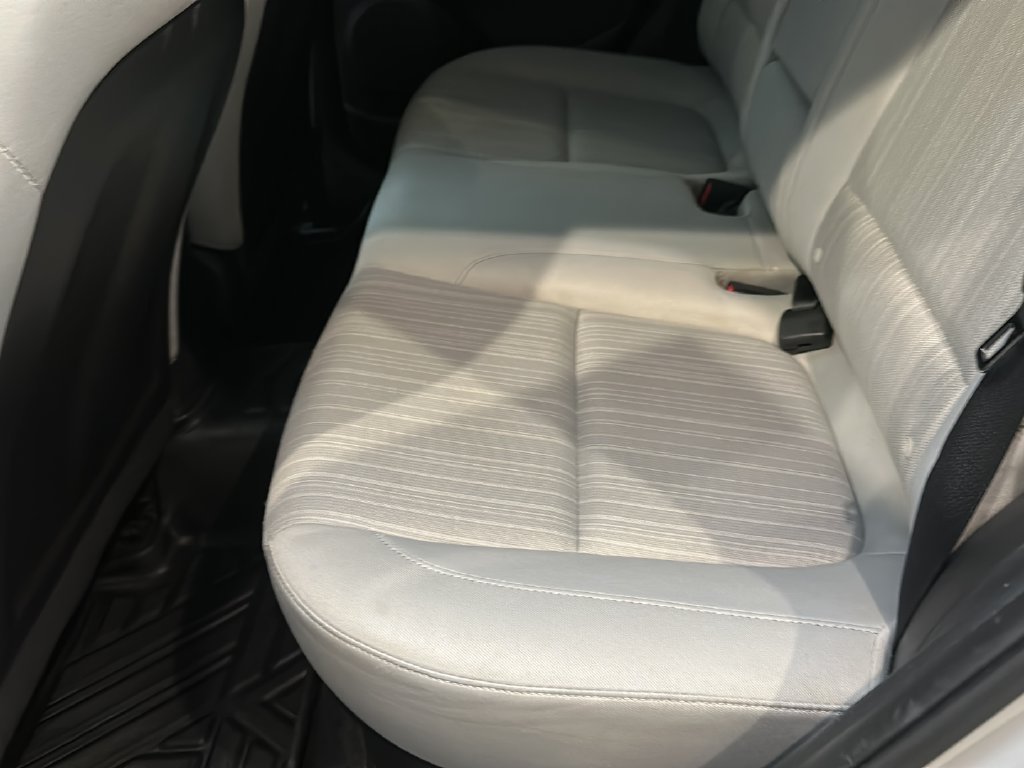 Used 2022 Hyundai Kona SEL w/ Convenience Package AWD/4WD image 16