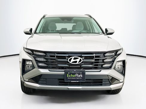 Used 2025 Hyundai Tucson SEL AWD/4WD image 2