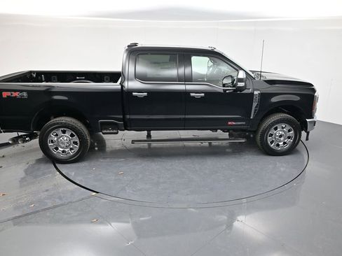 New 2026 Ford F350 King Ranch w/ Chrome Package AWD/4WD image 34